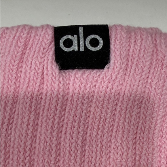 ALO Yoga Sweet Pink Scrunch Sock - Picture 5 of 6